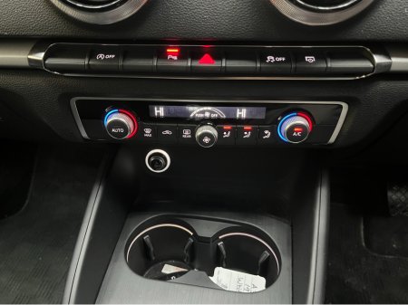 2019 Audi A3 €18950! 2019 AUDI A3 SB 30TFSI 1.4 AUTOMATIC / CRUISE CONTROL / REVERSE CAMERA €18,950 thumbnail