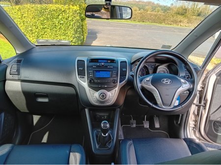 2018 Hyundai ix20 - thumbnail 8