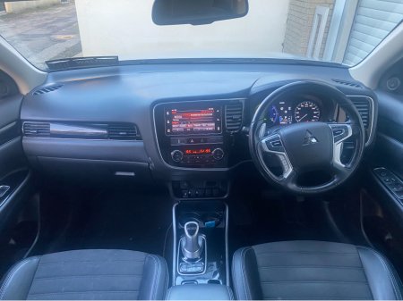 2019 Mitsubishi Outlander Outlander INTENSE PHEV AUTO @Waltons Garage Ranelagh €23,450 thumbnail