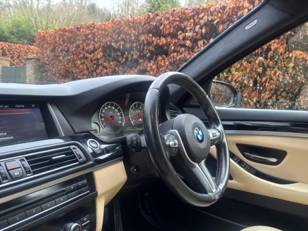 2015 BMW M5 - thumbnail 17