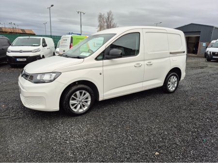 2021 Volkswagen Caddy CARGO BUS TDI 102HP MANUAL 6SPEED FWD 5DR €14,950