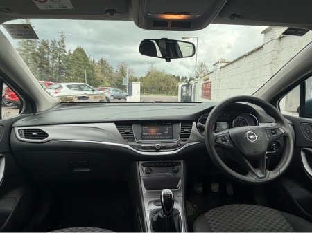 2017 Opel Astra - thumbnail 5