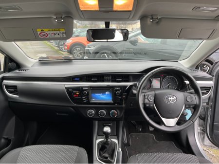 2016 Toyota Corolla D-4D LUNA 1.4 DIESEL //SAT NAV//REVERSE CAMERA// €13,950 thumbnail