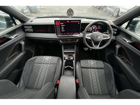2025 Volkswagen Tiguan R-LINE TDI S-A DSG €56,900 thumbnail