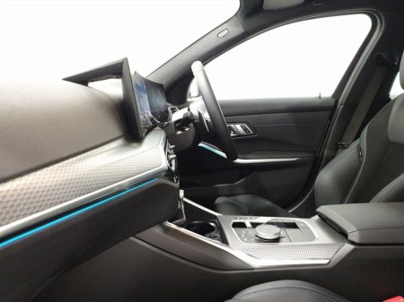 2023 BMW 3 Series - thumbnail 7