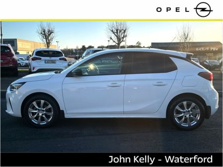 2023 Opel Corsa - view 3