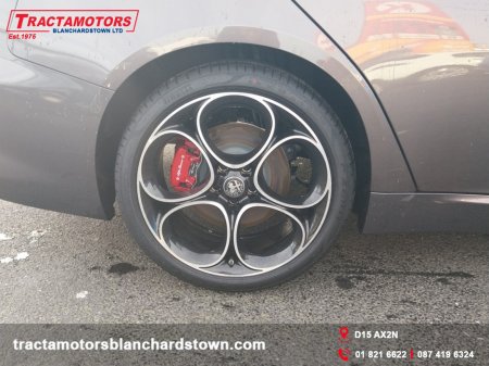 2026 Alfa Romeo Giulia VELOCE 2.0 RWD €66,999 thumbnail