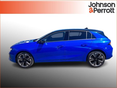 2024 Opel Astra GS 54KWh EV 155PS €25,900 thumbnail