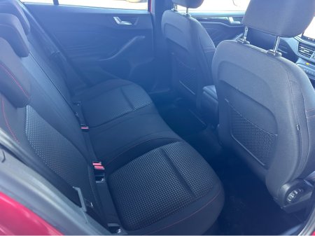 2024 Ford Focus - photo 2
