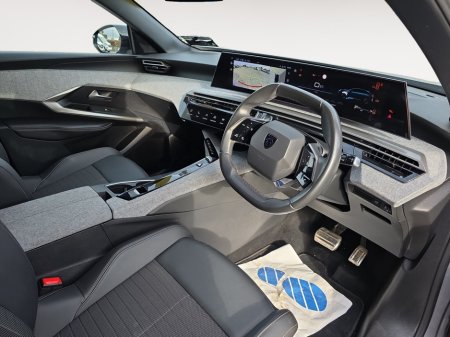 2025 Peugeot 3008 - thumbnail 10