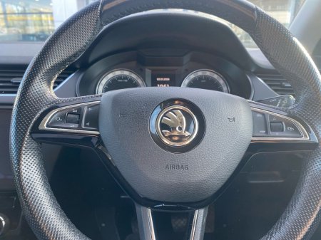 2019 Skoda Octavia - thumbnail 19