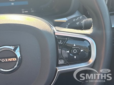 2024 Volvo XC60 - thumbnail 27