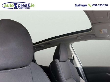 2018 Nissan Qashqai - view 2