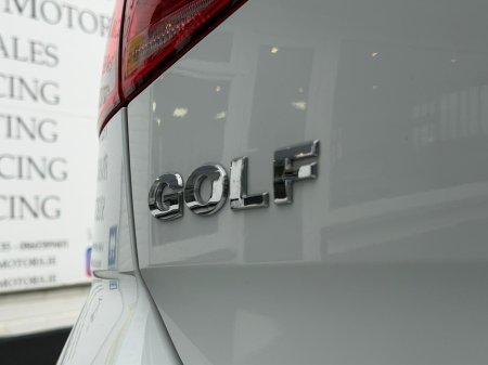 2018 Volkswagen Golf (182) 1.2 TSI COMFORTLINE TECH EDITION €21,450 thumbnail