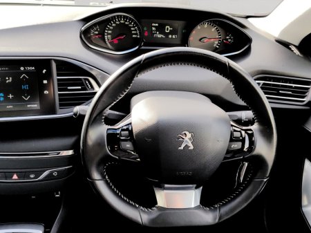 2018 Peugeot 308 1.6 HDi 100bhp Active €11,950 thumbnail