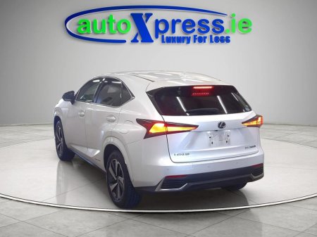 2021 Lexus NX 300 h - thumbnail 5