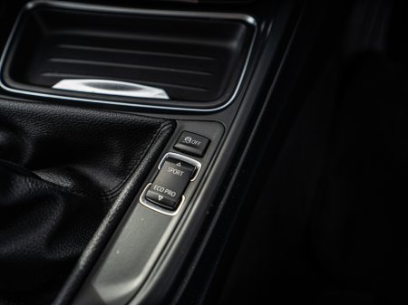 2014 BMW 3 Series - thumbnail 26