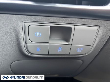 2025 Hyundai Tucson Platinum Phev Auto 2WD 5DR AUT €48,950 thumbnail