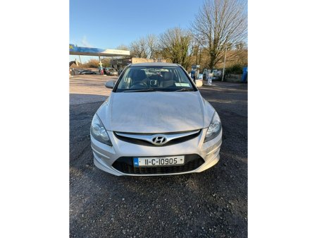 2011 Hyundai i30 1.6 DELUXE D 5DR €5,999 thumbnail