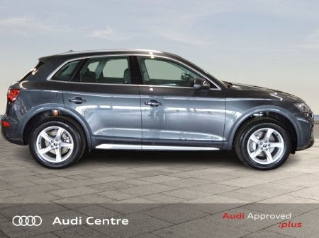 2023 Audi Q5 50 TFSI-e 299HP S tronic quattro SE €53,999