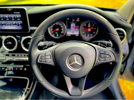 2018 Mercedes-Benz C Class - thumbnail 10