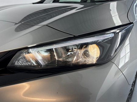 2023 Nissan Leaf PREMIUM 40KW**HEATED FRONT SEATS**HEATED MULTIFUNCTIONAL STEERING WHEEL**SEMI DIGITAL DASH**TOUCHSCREEN BLUETOOTH MEDIA**NAVIGATION**REVERSE CAMERA**PARKING SENSORS**ECO MODE**CRUISE CONTROL €17,995 thumbnail