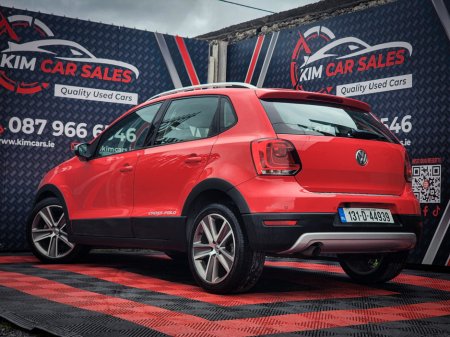 2013 Volkswagen Polo - thumbnail 11