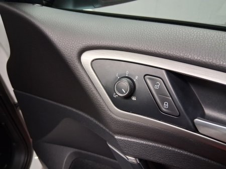 2014 Volkswagen Golf - thumbnail 10