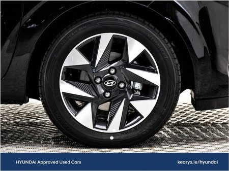 2023 Hyundai i10 Deluxe €17,895 thumbnail