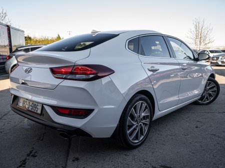 2018 Hyundai i30 - thumbnail 2