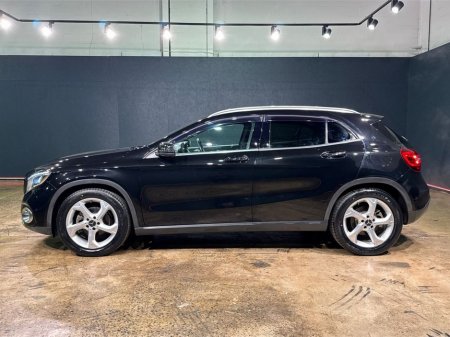 2017 Mercedes-Benz GLA Class - thumbnail 6