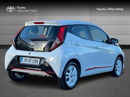2019 Toyota Aygo AYGO 1.0 5DR X-PLAY €12,950 thumbnail