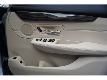2016 BMW 2 Series Active Tourer - thumbnail 10