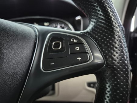 2018 Mercedes-Benz E Class - thumbnail 14