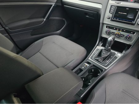 2016 Volkswagen Golf 162 VW GOLF 1.2 TSI DSG AUTO €16,995 thumbnail