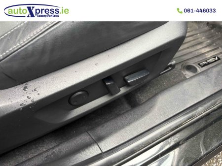 2023 Mitsubishi Outlander PHEV 4WD BLACK EDITION, Low mileage, Reversing camera thumbnail