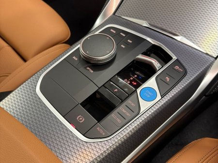 2026 BMW i4 - thumbnail 10