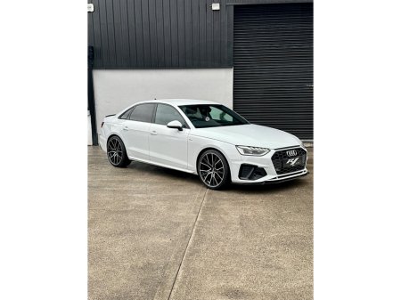 2021 Audi A4 - thumbnail 3