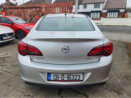 2013 Opel Astra S 1.7 CDTI 110PS 4DR €4,995 thumbnail
