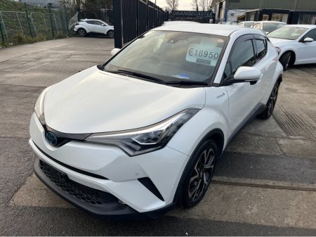 2019 Toyota C-HR 1.8 HYBRID AUTO LOW KM HIGH SPEC €18,950 thumbnail