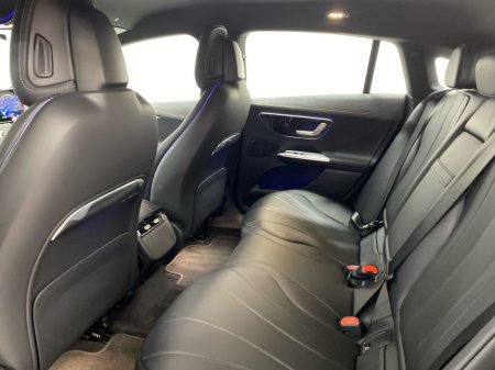 2025 Mercedes-Benz EQE - thumbnail 4