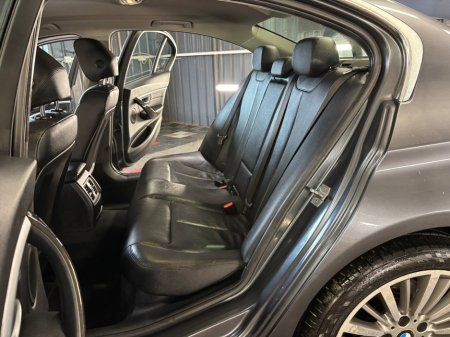 2017 BMW 3 Series - thumbnail 15