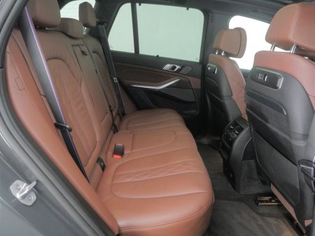 2025 BMW X5 - thumbnail 11