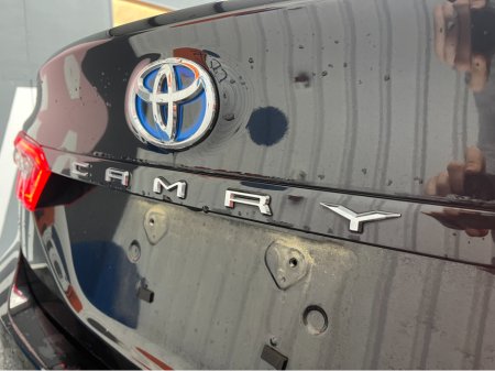 2021 Toyota Camry €25950 2021 TOYOTA CAMRY G 2.5 AUTOMATIC / CRUISE CONTROL / REVERSE CAMERA / ELECTRIC SEATS / PADDLE SHIFTERS AND MORE €25,950 thumbnail