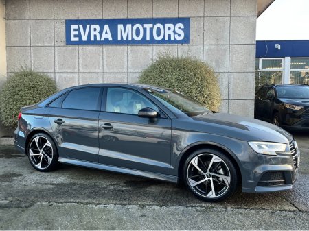 2019 Audi A3 S-LINE BLACK EDITION SALOON AUTOMATIC 1.4 PETROL //HIGH SPEC//LOW MILES//HALF LEATHER HEATED SEATS//KEYLESS ENTRY//ADAPTIVE CRUISE CONTROL// thumbnail