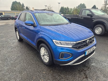 2022 Volkswagen T-Roc LIFE 1.0 tsi  Petrol  Hatchback €24,750 thumbnail