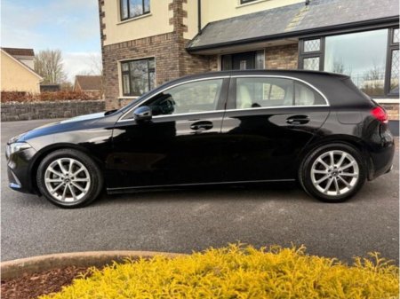 2019 Mercedes-Benz A Class - thumbnail 4