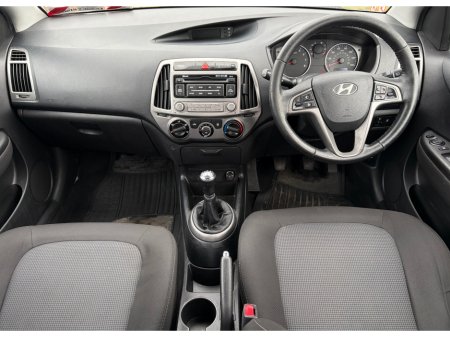 2013 Hyundai i20 - thumbnail 7