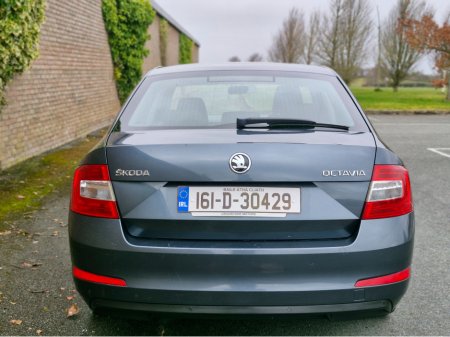 2016 Skoda Octavia - thumbnail 9