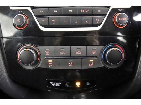 2017 Nissan X-Trail 1.6D XE 6SPD 5SEATS €16,890 thumbnail